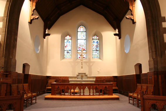 Fil:Årstad kirke Alterparti.jpg