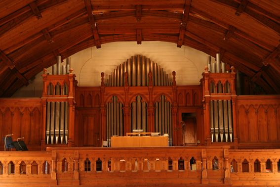 Fil:Årstad kirke Orgel 2.jpg