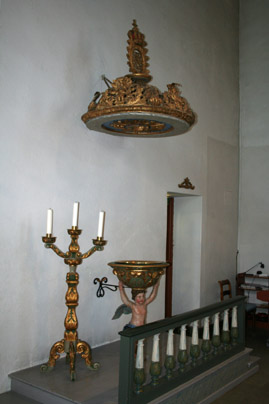 Fil:Asker kirke Døpefont 1.jpg