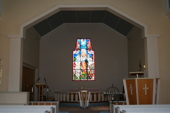 Fil:Bømlo kyrkje Koråpning 2.jpg