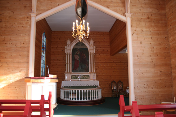 Fil:Bekkjarvik kyrkje Koråpning.jpg