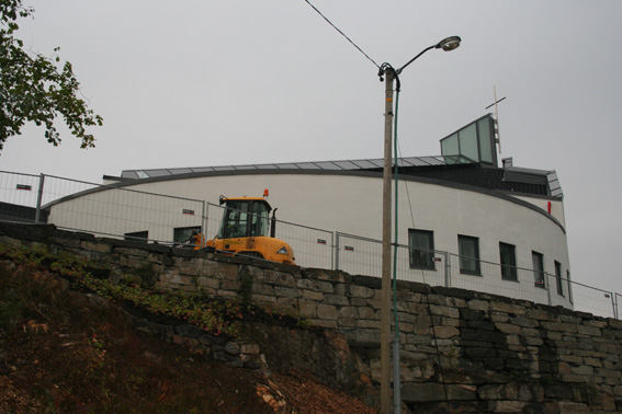 Fil:Erdal kirke Fasade 4.jpg