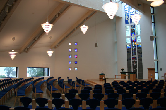 Fil:Erdal kirke Kirkerom.jpg