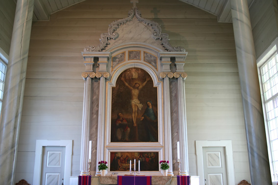 Fil:Fitjar kyrkje Altertavle 1.jpg