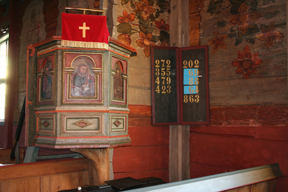 Fil:Gjerde kyrkje, Etne Prekestol 2.jpg