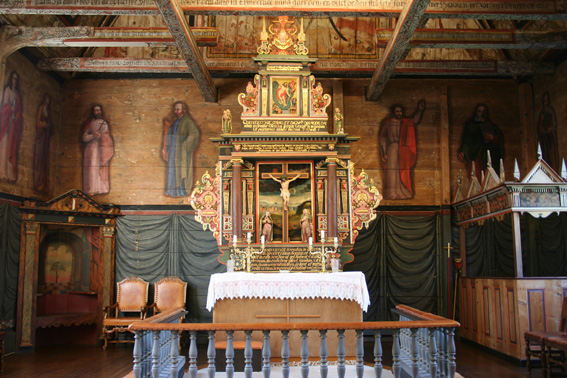 Fil:Hamre kyrkje Koråpning 1.jpg