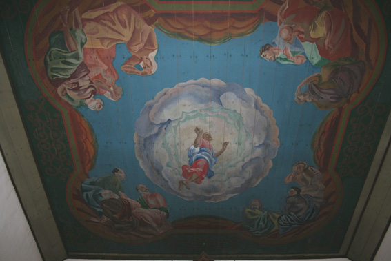 Fil:Haslum kirke Himling over kor.jpg