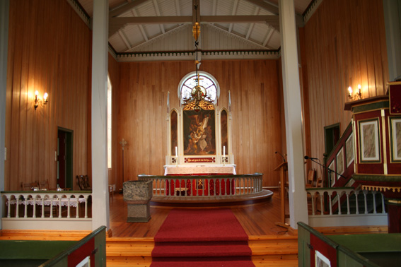 Fil:Lindås kyrkje Koråpning.jpg