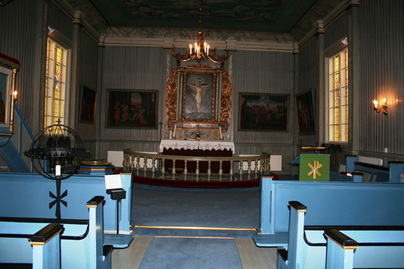 Fil:Lunder kirke, Ringerike Koret.jpg