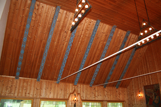 Fil:Lykkja kapell Detalj i himling.jpg