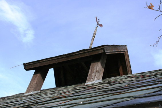 Fil:Lykkja kapell Tårn.jpg