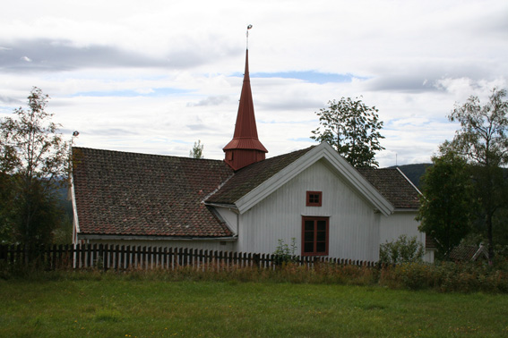 Fil:Lyngdal kirke, Flesberg Fasade 5.jpg
