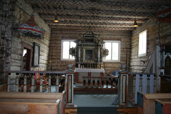 Fil:Lyngdal kirke, Flesberg Koret.jpg