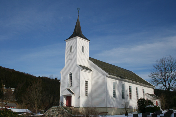 Fil:Meland kyrkje Fasade 5.jpg