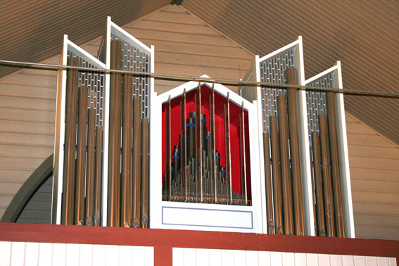 Fil:Mysen kirke Orgelet 1.jpg