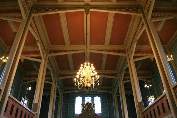 Fil:Nedre eiker kirke Koråpningen mm.jpg