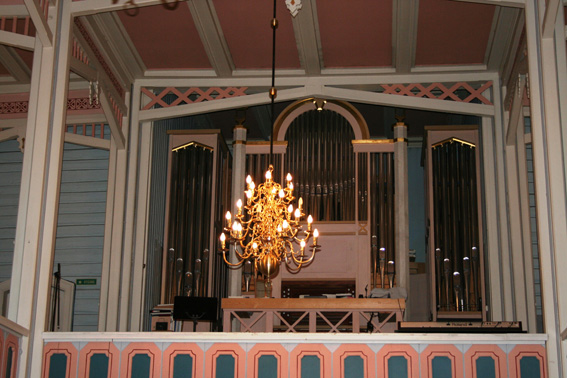 Fil:Nedre eiker kirke Orgelet 4.jpg