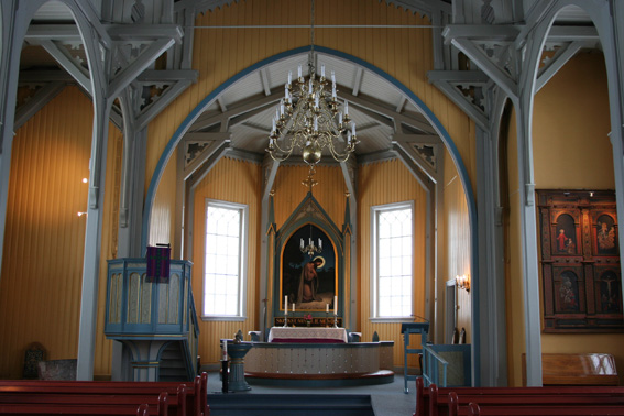 Fil:Nittedal kirke Koråpningen.jpg