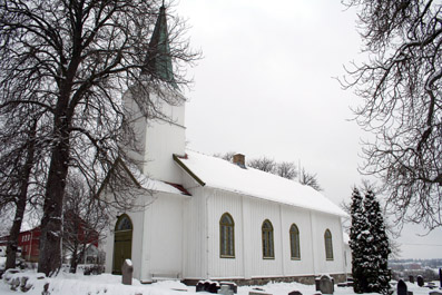 Fil:Nordby kirke, Ås Fasade 1.jpg