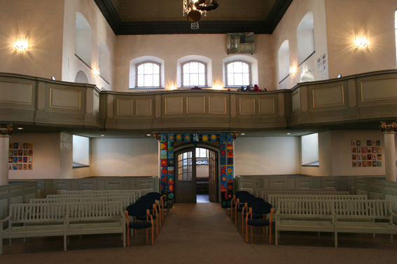 Fil:Nykirken i Bergen Kirkerom bakre.jpg