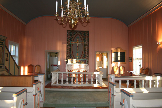 Fil:Rømskog kirke Koret.jpg