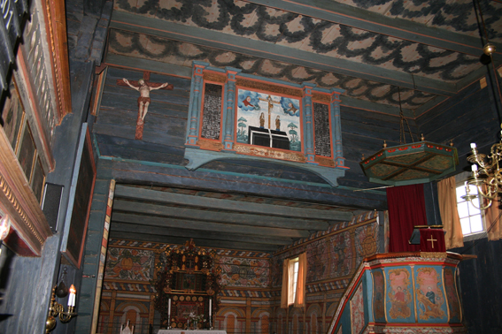 Fil:Rollag stavkirke Korbuen.jpg