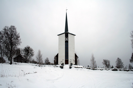 Fil:Såner kirke Avstandsbilde.jpg