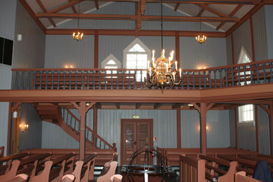 Fil:Søndre høland kirke Skip 1.jpg