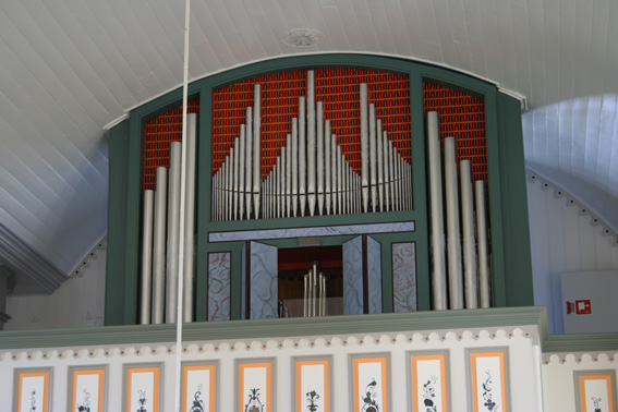 Fil:Seim kyrkje Orgel 2.jpg