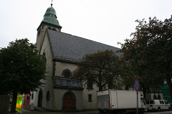 Fil:St. Jakob kirke, Bergen Fasade 5.jpg