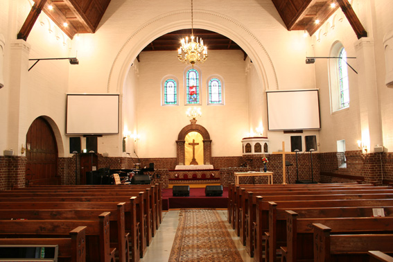 Fil:St. Jakob kirke, Bergen Koråpning.jpg
