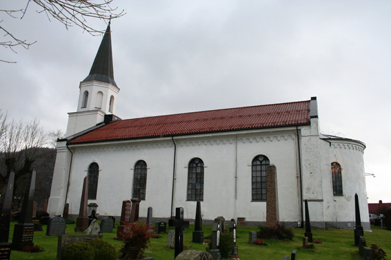 Fil:Sylling kirke Fasade 2.jpg