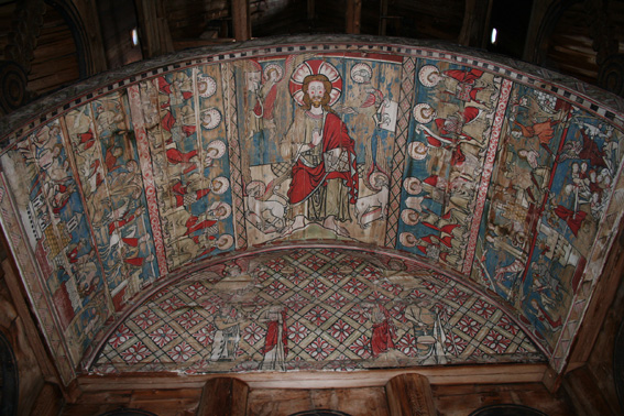 Fil:Torpo stavkyrkje Kimling over kor 2.jpg