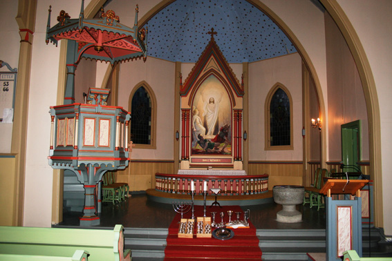 Fil:Trømborg kirke Koret.jpg