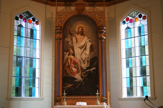 Fil:Tveit kirke, Askøy Alterparti 2.jpg