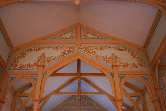 Fil:Tysnes kyrkje Himling o.kor.jpg