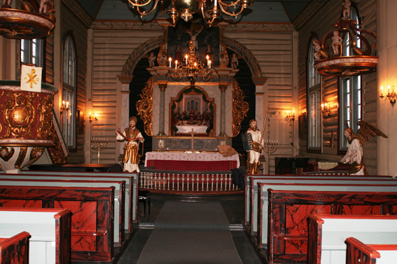 Fil:Vår Frelsers kirke, Drøbak Koret 2.jpg