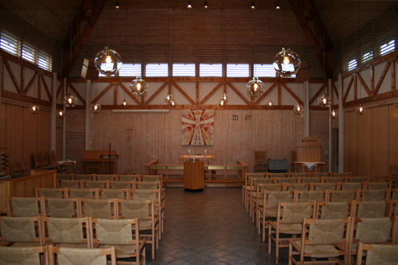 Fil:Valen kyrkje, Kvinnherad Kirkerom fremre.jpg