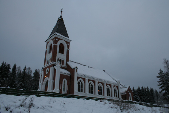 Fil:Veme kirke Fasade2.jpg