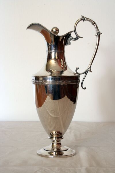 Fil:Ålvik, kanne c, AMH 2007.jpg