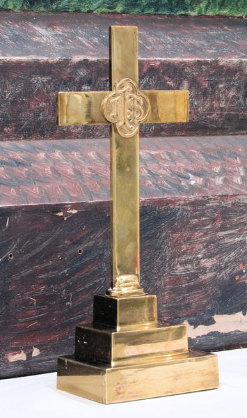 Fil:Årdal kyrkje, altarkross, AMH 2009.jpg