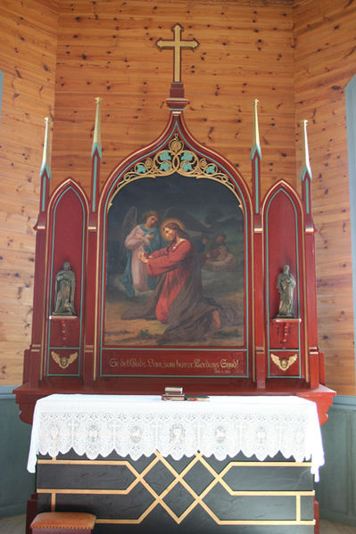 Fil:Austrheim kyrkje Altertavle 3.jpg