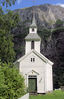 Bakka kyrkje, vestfasade, AMH 2011.jpg