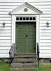 Bakka kyrkje, vestinngangen, AMH 2011.jpg