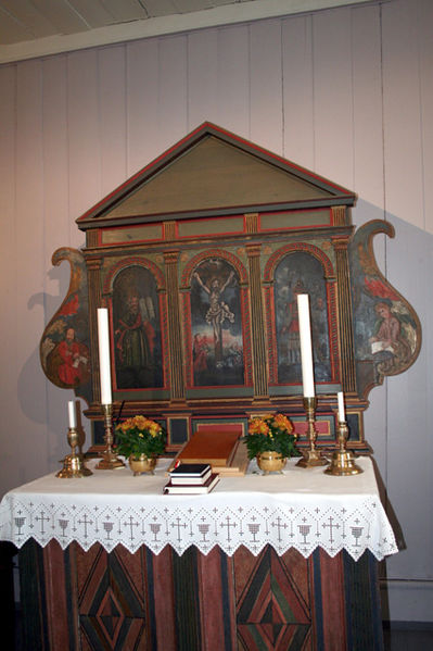 Fil:Bjørke kirke, Nannestad Alterbilde.jpg