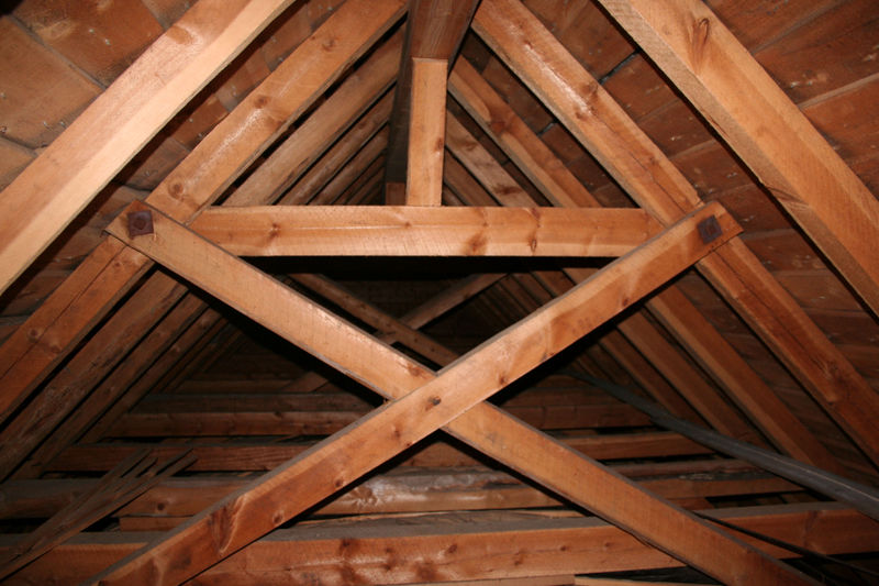 Fil:Eidsland, takstol, AMH 2008.jpg