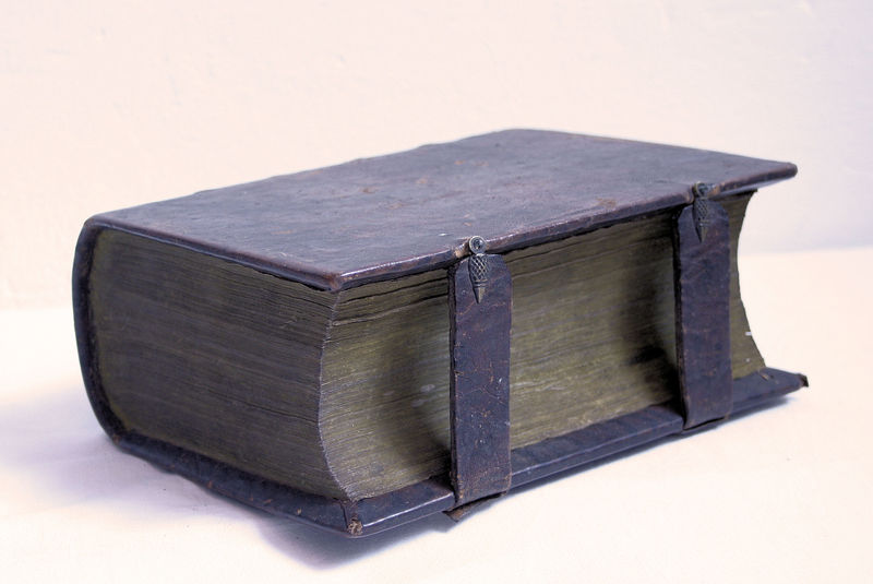 Fil:Eksingedalen, bibel, AMH 2008.jpg