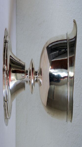 Fil:Eksingedalen, kalk med innsats 2, AMH 2008.jpg