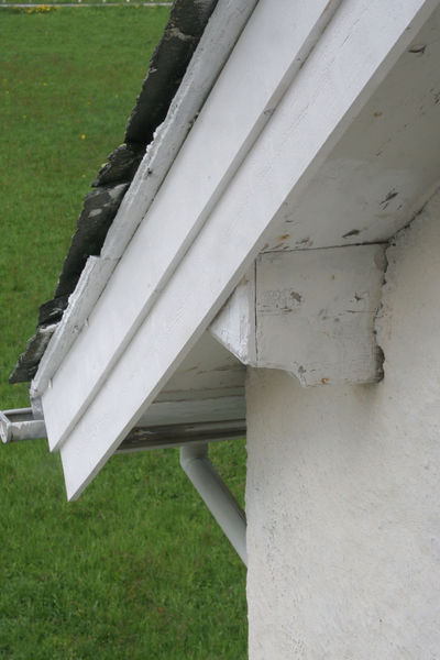 Fil:Eksingedalen, takkonstruksjon, detalj, AMH 2008.jpg