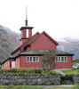Fjærland kyrkje, austfasade, AMH 2009.jpg